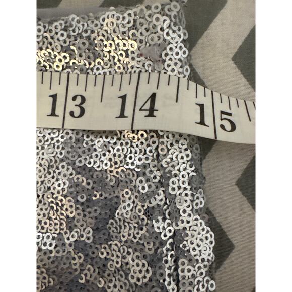 Lulus Women’s XL Silver Sequin Skirt – Mini, Fully Lined - Picture 7 of 7